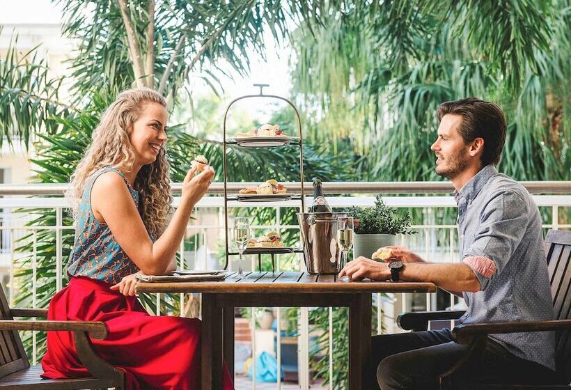 استراحتگاه The Sebel Noosa