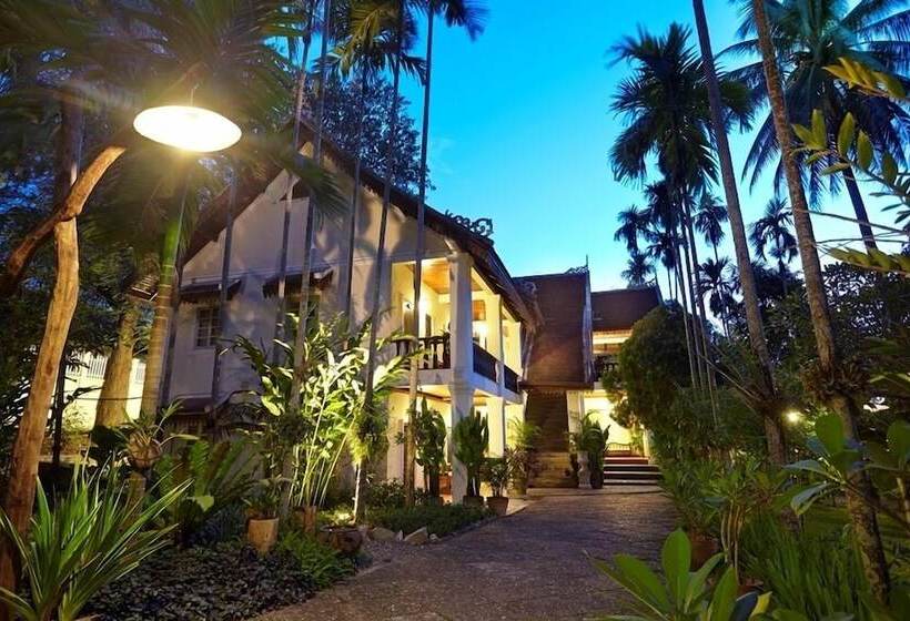 منتجع Villa Santi