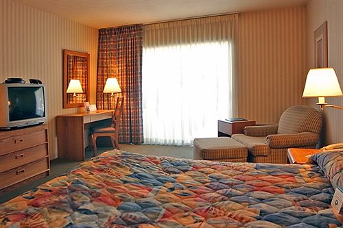 Royal Garden Inn Hotel