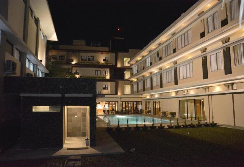 Grand Cordela Hotel As Putra Kuningan