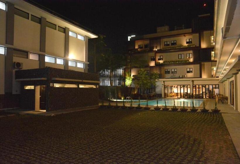 Grand Cordela Hotel As Putra Kuningan