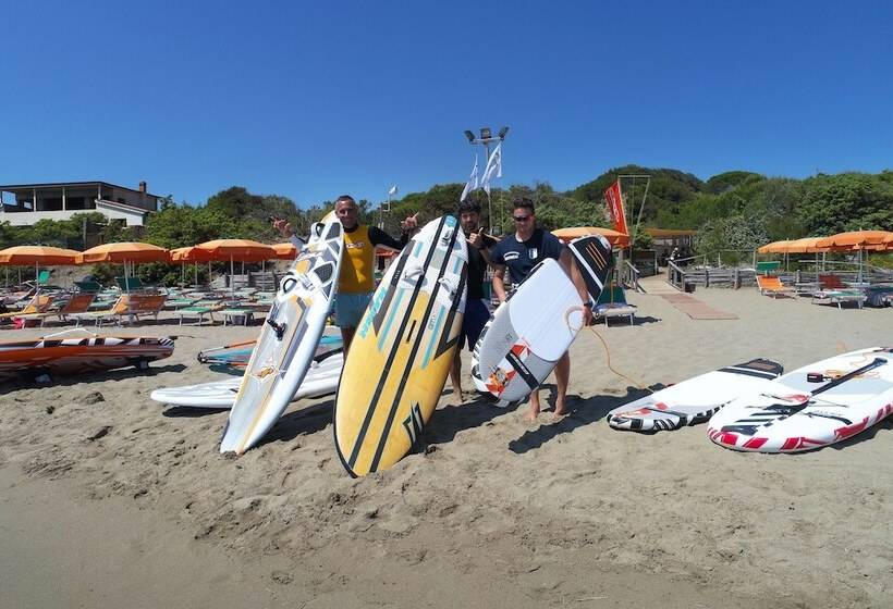 בית מלון כפרי Camping Village Santapomata