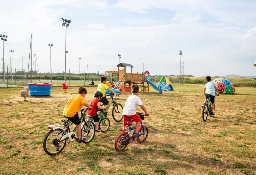 ホテル Gitavillage Club Degli Amici