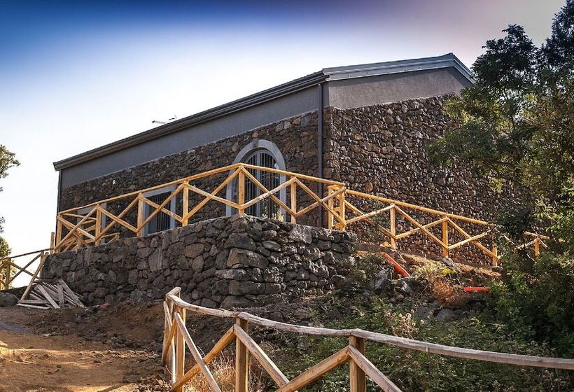 בית מלון כפרי Etnella Enoagriturismo Notti Stellate