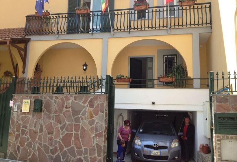 Miss Emily Vesuvio B&b