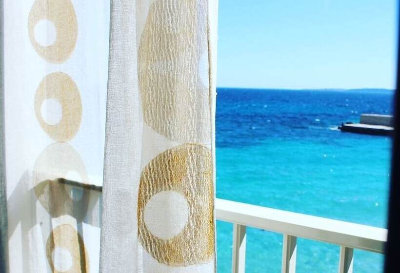 بنسيون Cala Dogana Guest House