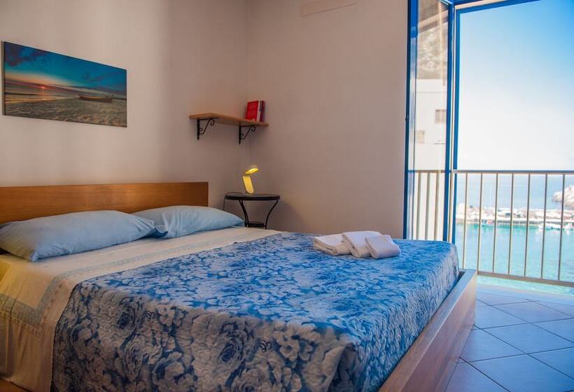 بنسيون Cala Dogana Guest House