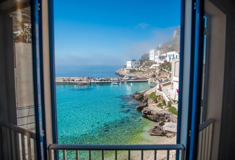 بنسيون Cala Dogana Guest House