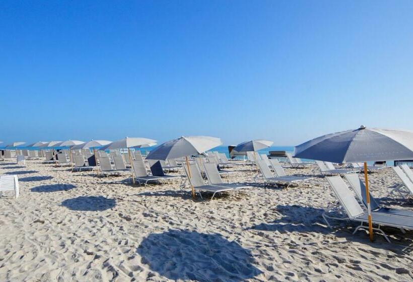 Fb Miami Beach Tresor Private Luxury Suites