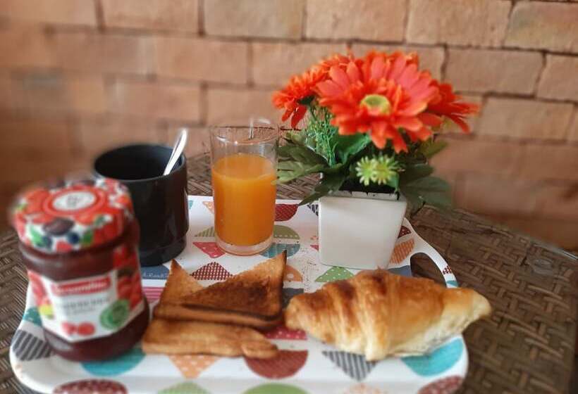 Hotel Palada Guest House