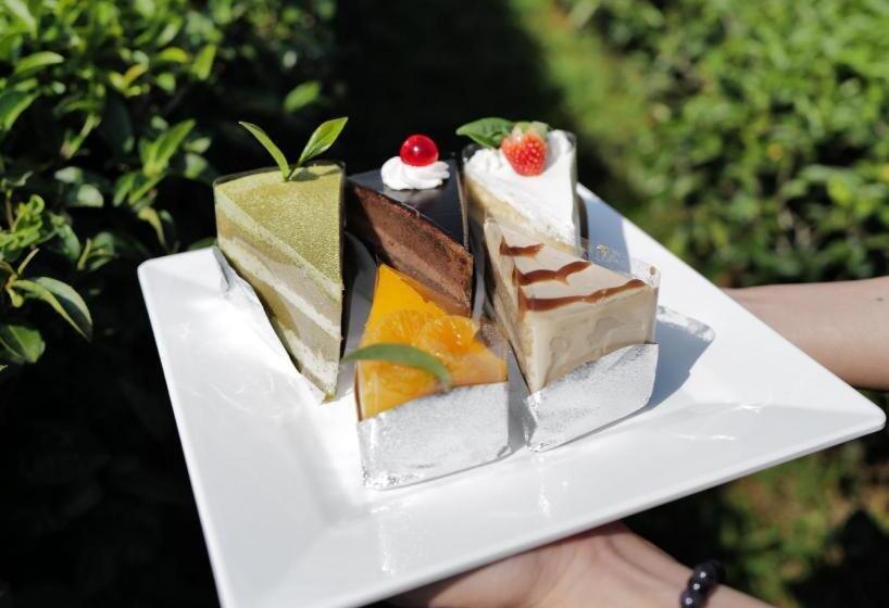 Отель 101 Tea Green View