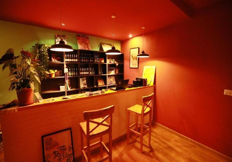 ホテル Jiuzhaigou Huajianji Inn