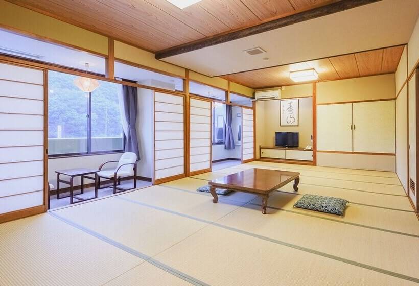 فندق Ooedo Onsen Monogatari Awara