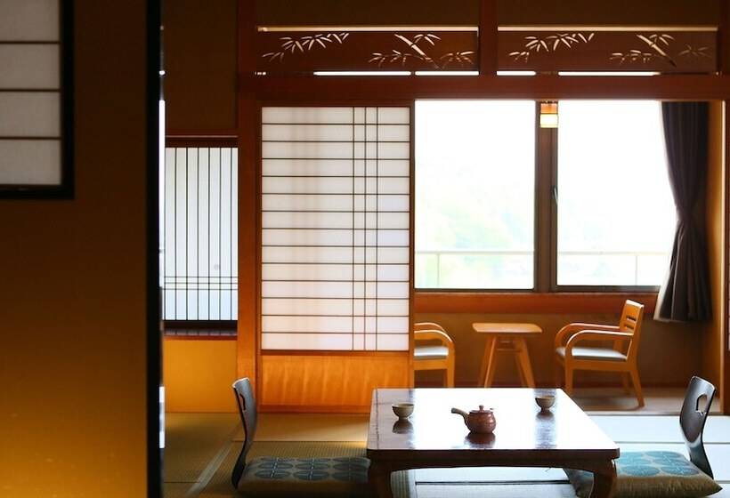 فندق Ooedo Onsen Monogatari Awara