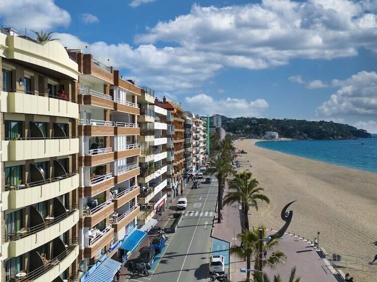 Almirall Apartaments