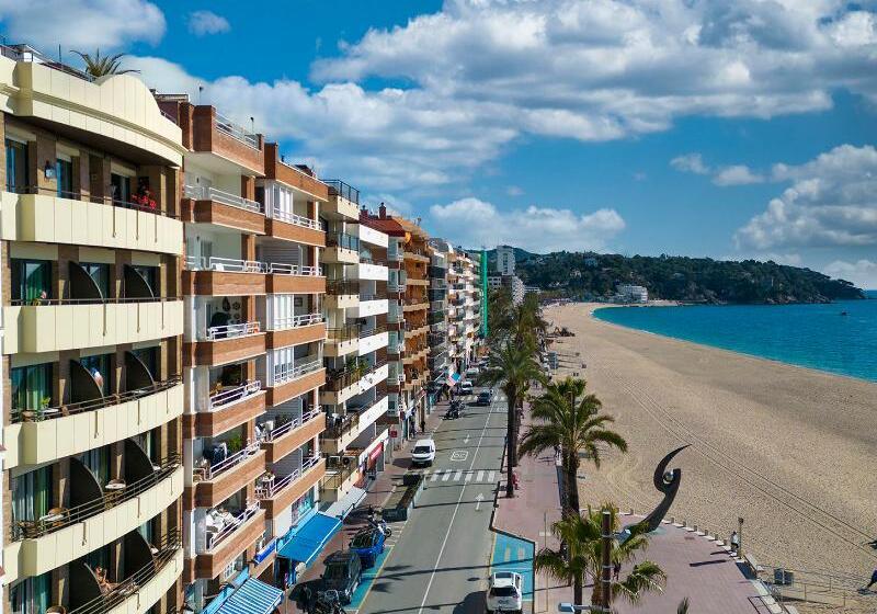 Almirall Apartaments