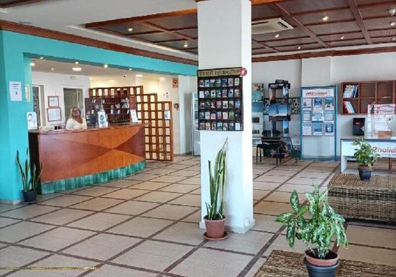 Apartamentos Granada Park