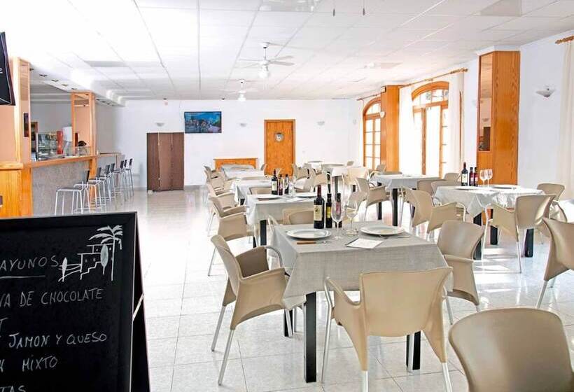 Apartamentos Mar Blanca