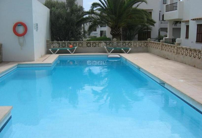 Apartamentos Sol Naixent