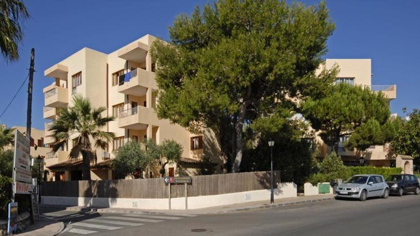 Apartamentos Sol Naixent