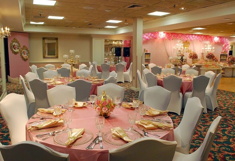 Margaritaville Resort Cape Cod