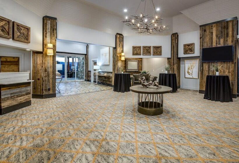 Crowne Plaza Resort Asheville, An Ihg