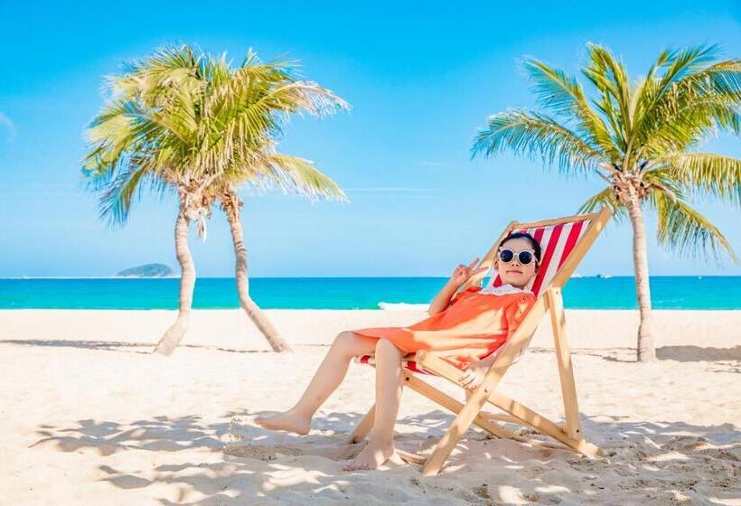 Horizon Resort & Spa Yalong Bay