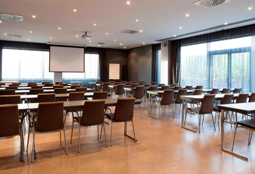 Ac Hotel Gijón By Marriott