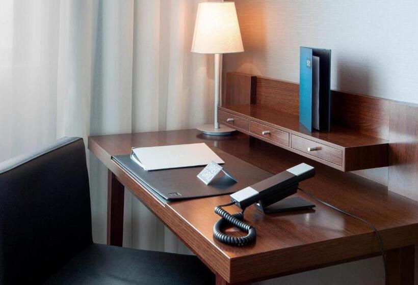 Ac Hotel Gijón By Marriott