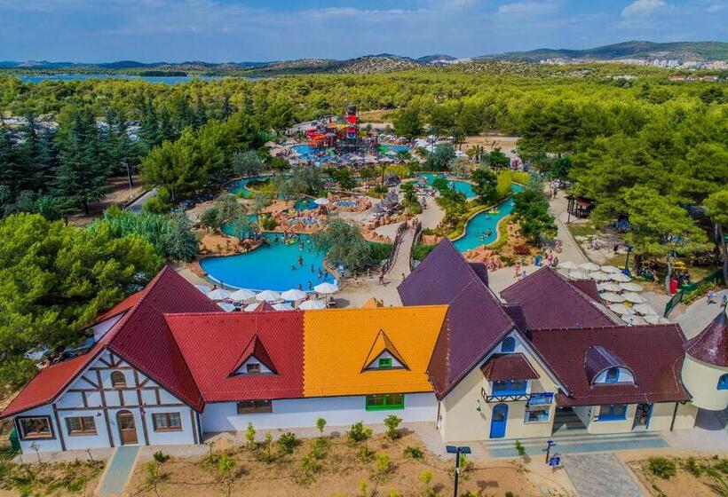 Amadria Park Family Hotel Jakov