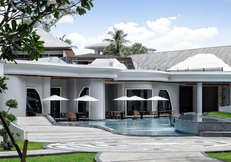 فندق Amora Beach Resort Phuket