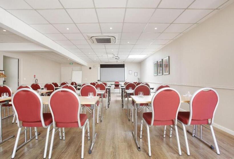 Отель Odalys City Aix En Provence Les Floridianes