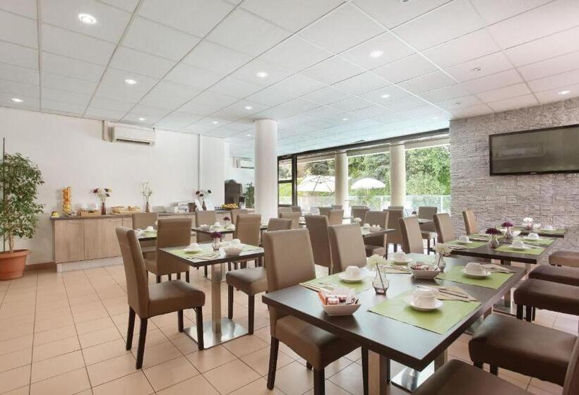 Отель Odalys City Aix En Provence Les Floridianes