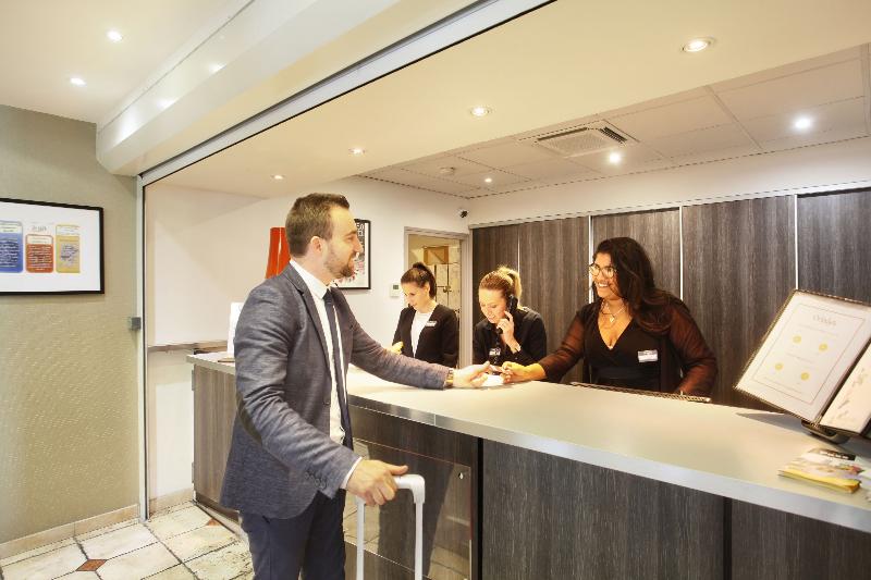 Отель Odalys City Aix En Provence Les Floridianes