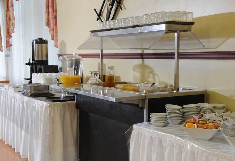 Отель Au Petit Berger