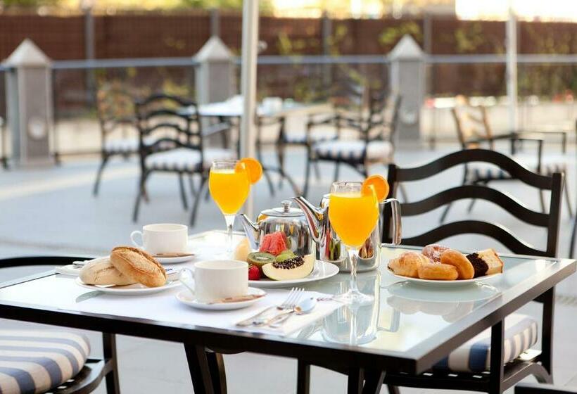 هتل Badajoz Center