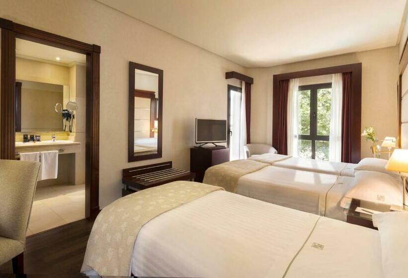 هتل Badajoz Center