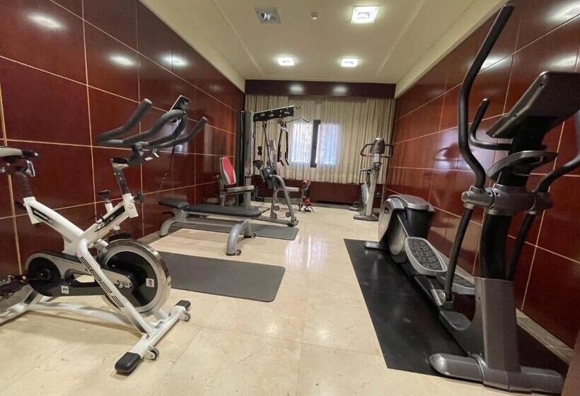 هتل Badajoz Center