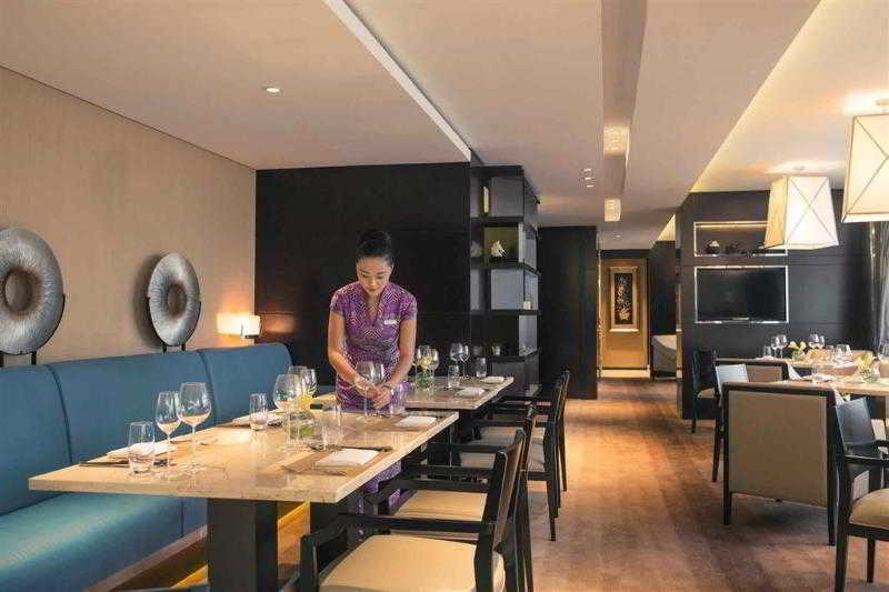 Отель Beijing Oriental Mingyue