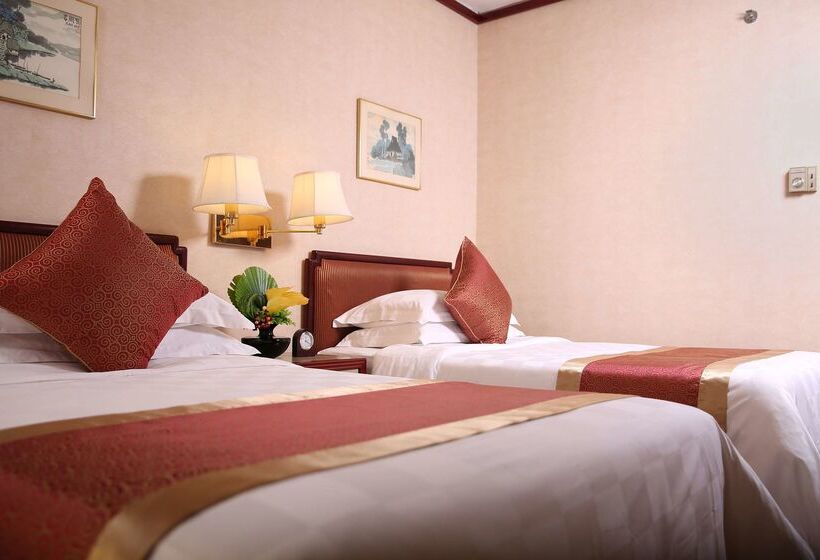 Felicity Hotel Shenzhen, Luohu Railway Station