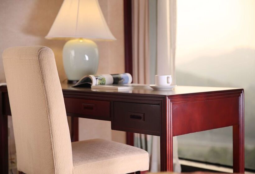 Felicity Hotel Shenzhen, Luohu Railway Station