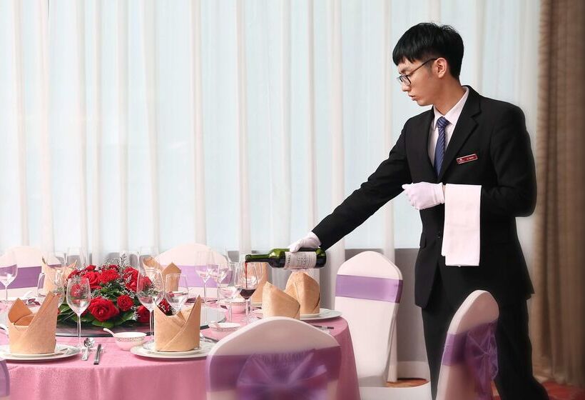 Felicity Hotel Shenzhen, Luohu Railway Station