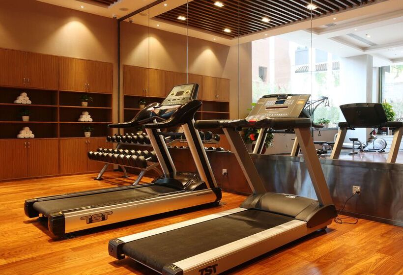 Felicity Hotel Shenzhen, Luohu Railway Station