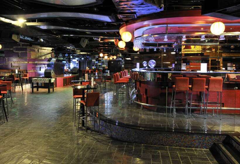 Felicity Hotel Shenzhen, Luohu Railway Station