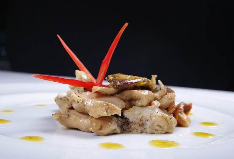 בית מלון כפרי Boutique Bodegas De Arnes   Adults Only