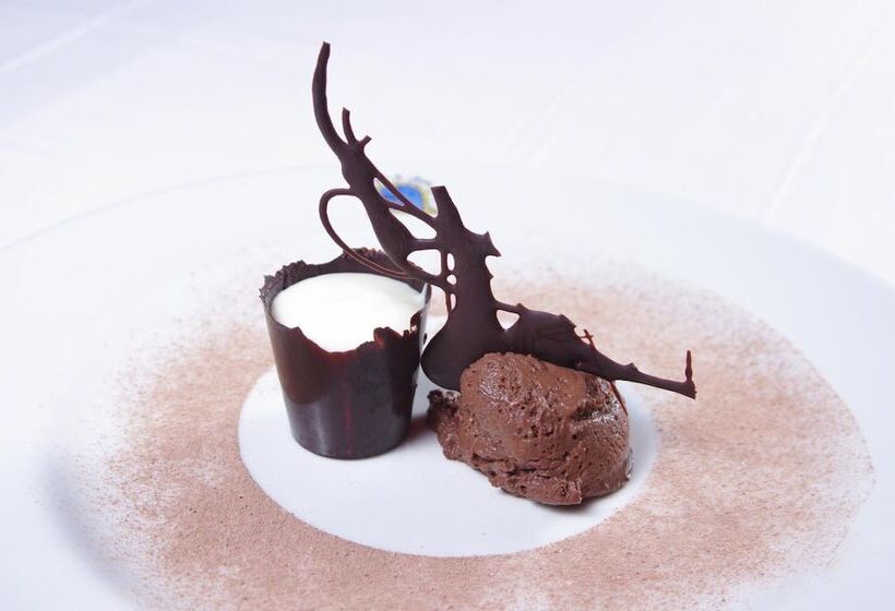 בית מלון כפרי Boutique Bodegas De Arnes   Adults Only