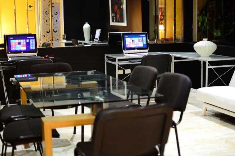 ホテル Casa Andina Standard Trujillo Plaza