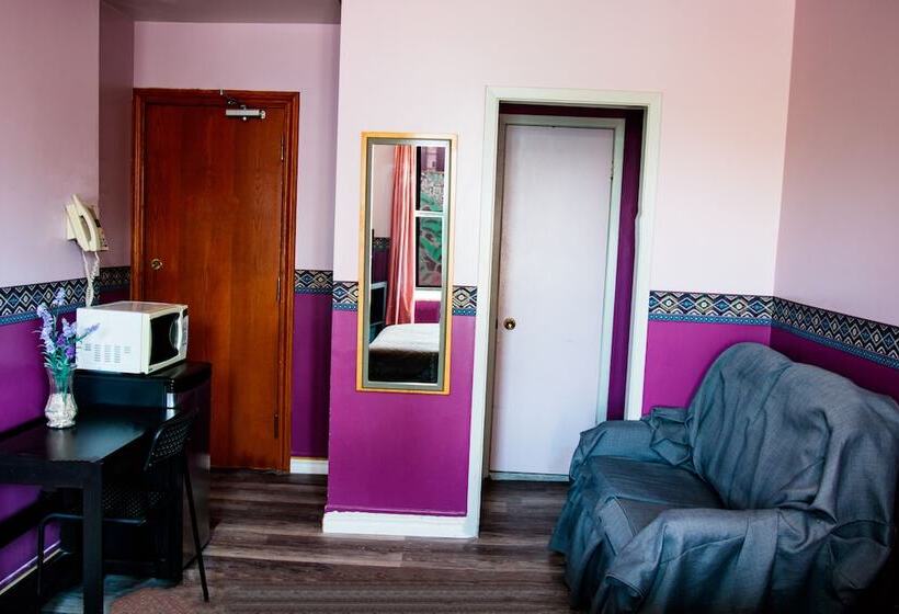 Отель Casa Bella