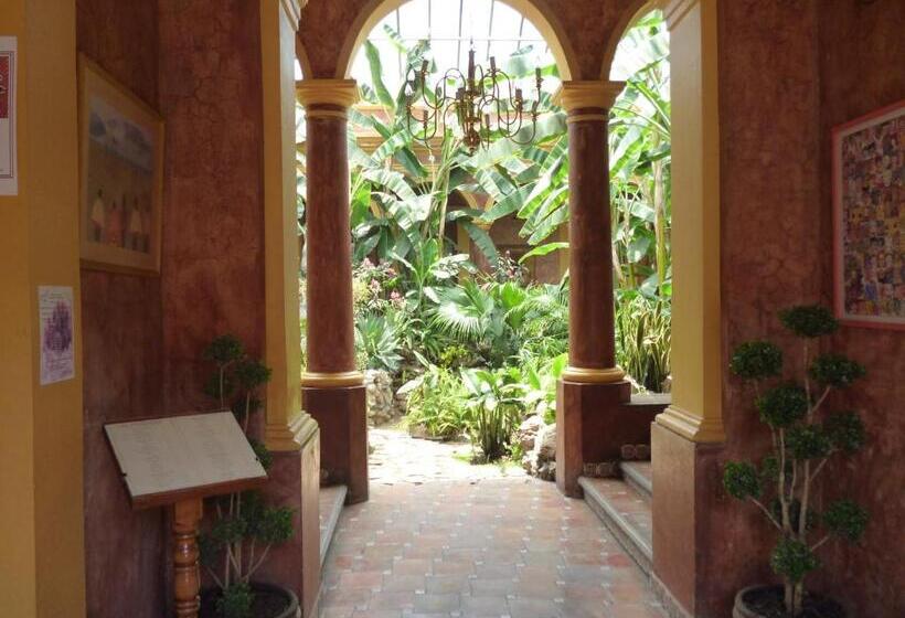 Отель Casa Mexicana