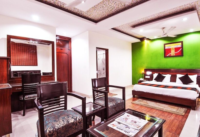 בית מלון כפרי Chand Palace